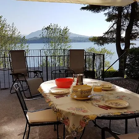 Cigno Apartment Stresa