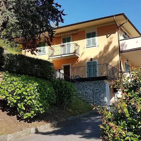 Cigno Apartment Stresa